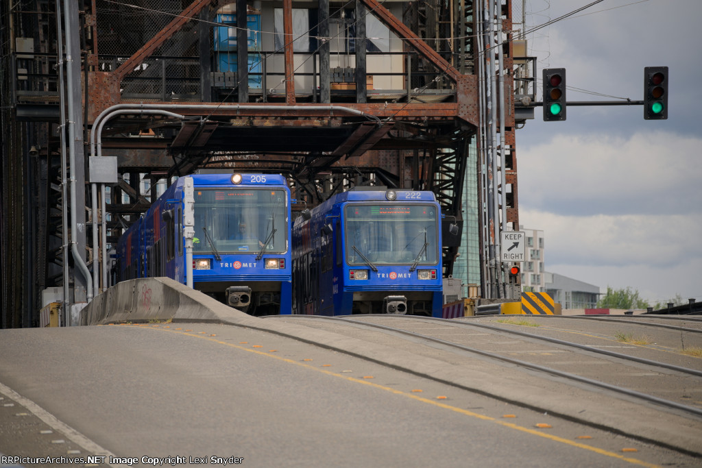 MAX 205 & 222